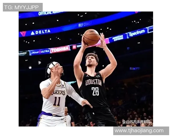02赛季火箭与湖人激战回顾：经典对决与传奇球员的巅峰对抗